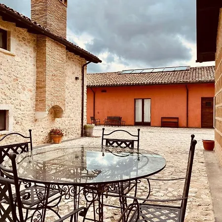 Casale Montebello Vakantieboerderij Monteleone di Spoleto