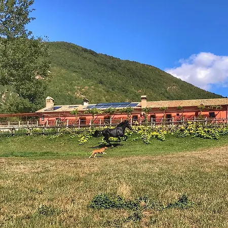 Agristurismo Casale Montebello * Monteleone di Spoleto