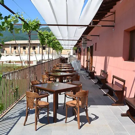 Casale Montebello مزرعة للإقامة *