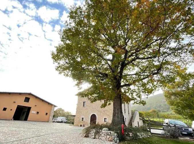 Alojamento de Turismo Rural Casale Montebello Monteleone di Spoleto