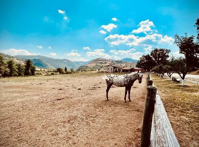 Casale Montebello Alojamento de Turismo Rural Monteleone di Spoleto